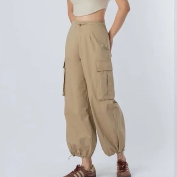 Joie Pants - Joie Tan Lightweight Parachute Cargo Pants Womens XS Relaxed Utility Trousers